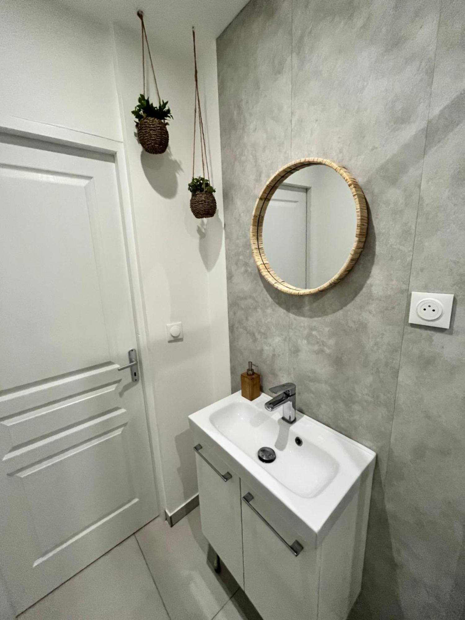 Les Appartements D'Ostende Calais Exteriör bild