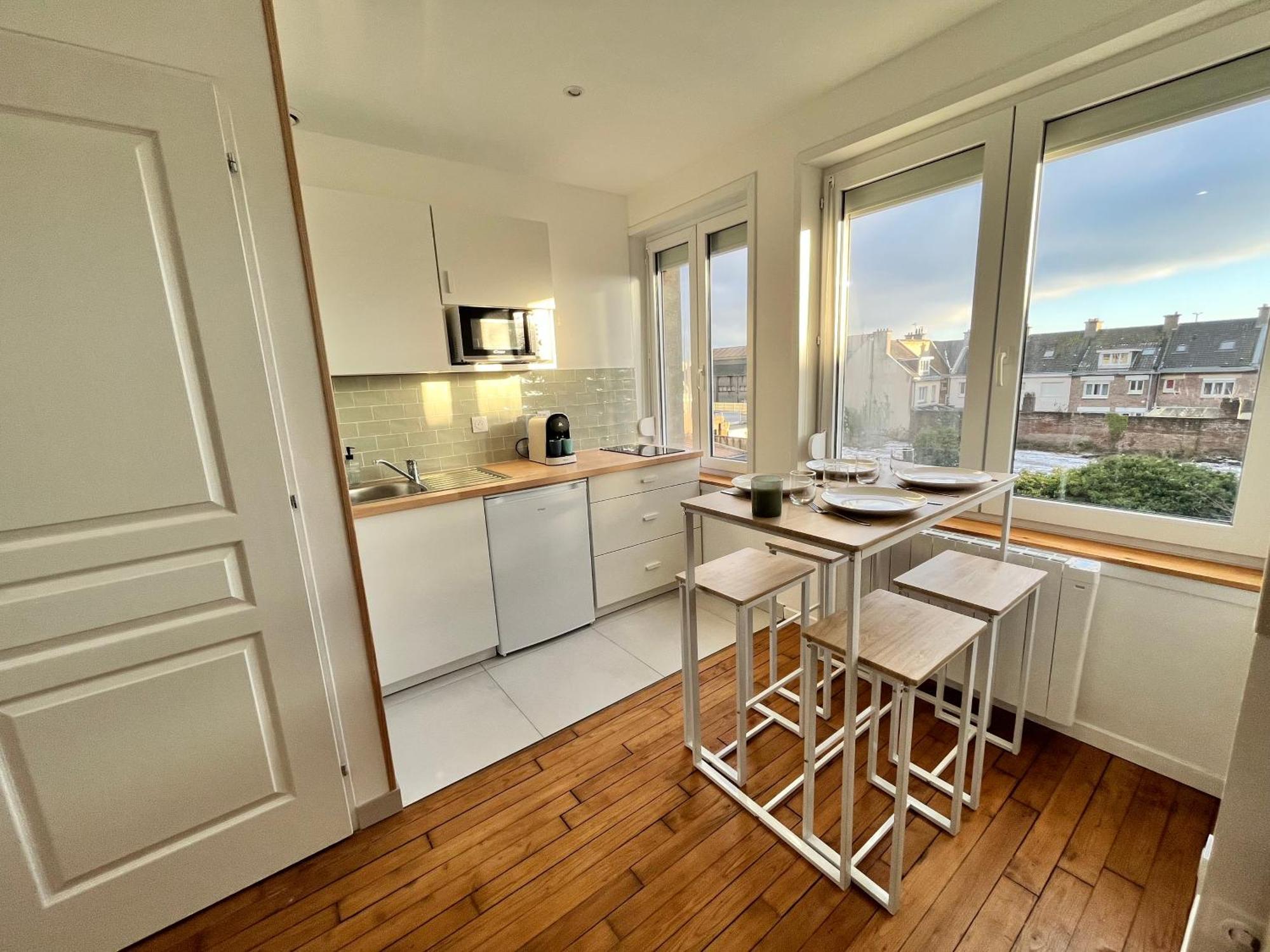 Les Appartements D'Ostende Calais Exteriör bild
